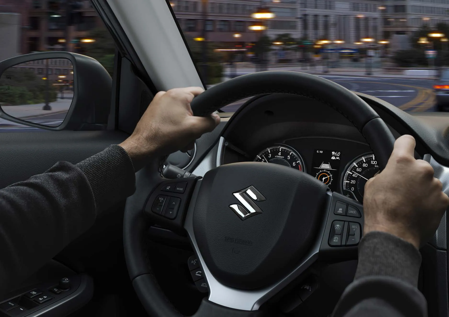 Suzuki Vitara Hibrit İç Görsel